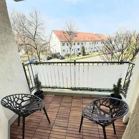 Am Park In Schwimmbad Nahe 公寓 博宾根